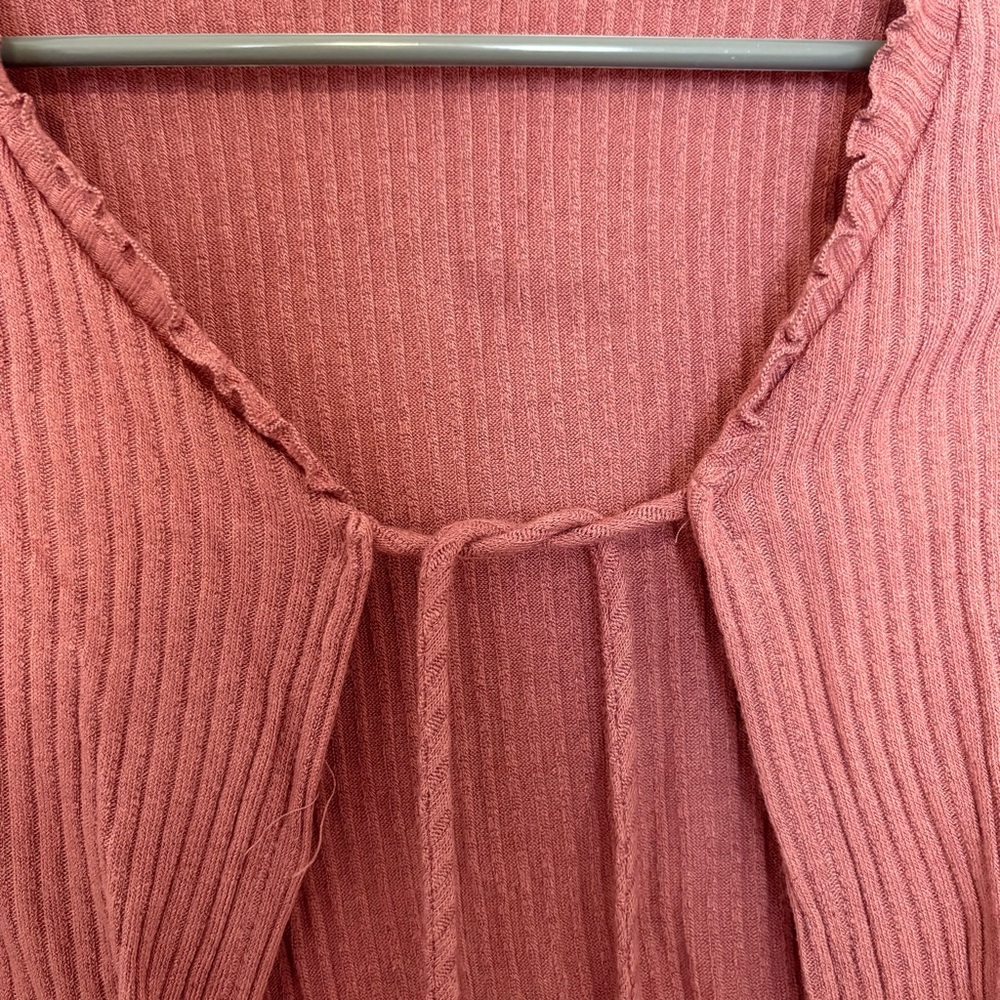 SOLD ‼️ Gaze Tie Cardigan - Picture 2 of 3